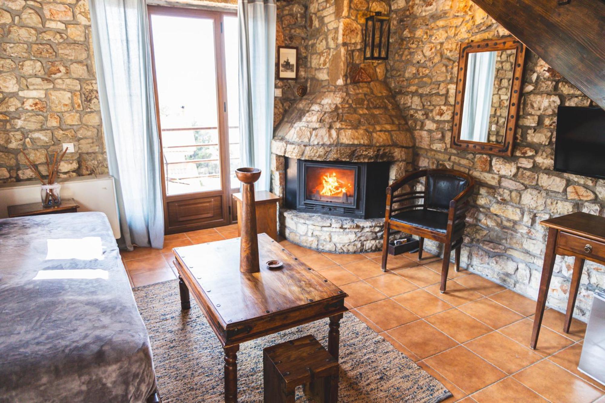Georgio's V Chalet Kalavrita Buitenkant foto